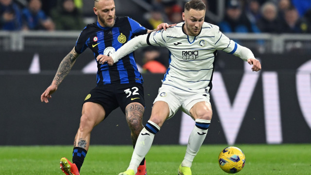 Db Milano 28/02/2024 - campionato di calcio serie A / Inter-Atalanta / foto Daniele Buffa/Image Sport
nella foto: Federico Dimarco-Teun Koopmeiners inter-atalanta